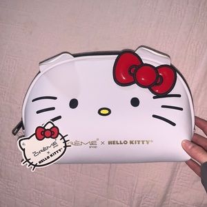 Hello Kitty makeup bag